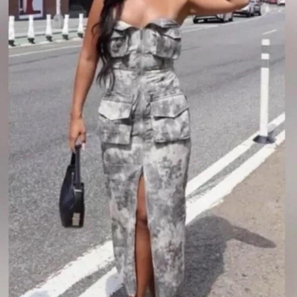 Zara gray & white tie-dye maxi dress with cargo front pockets